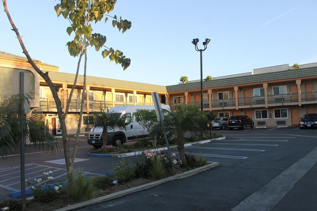 El Rancho Inn Hawthorne Kültér fotó